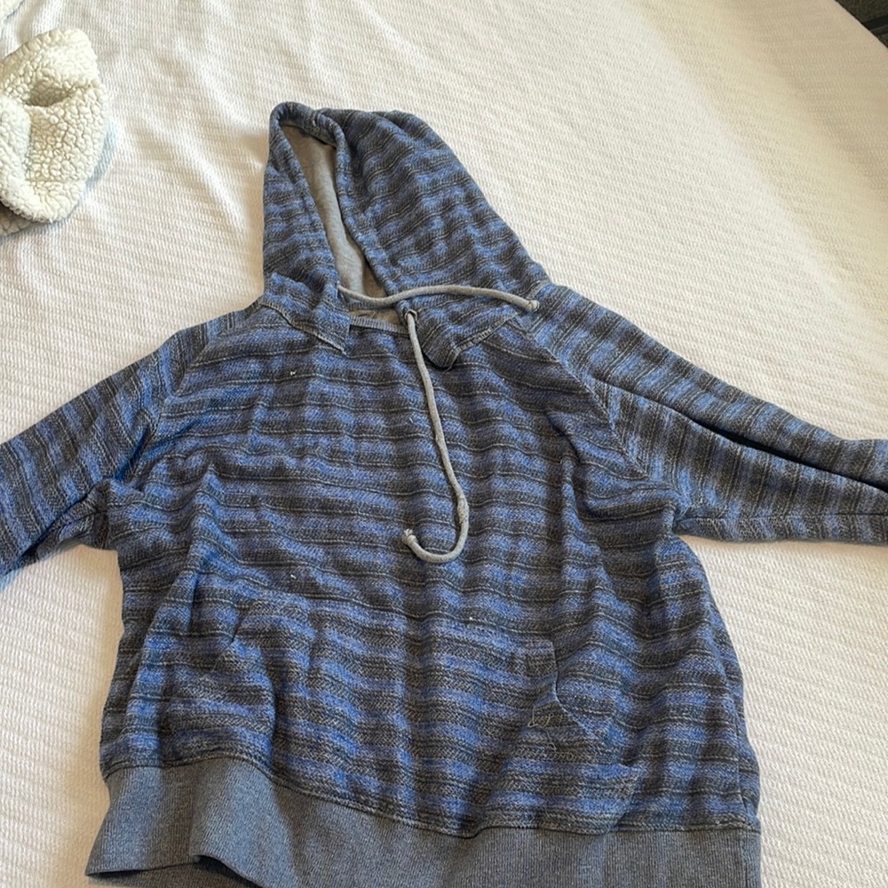 ex bf hoodie lmao. Blue and grey striped shirt